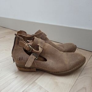 Born Tan Heeled Boots